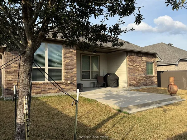 $2,800 | 4262 Harding Way, Bryan, TX 77802