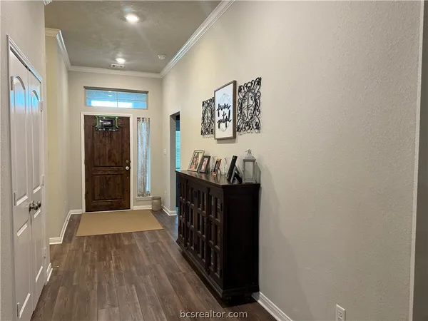 $2,800 | 4262 Harding Way, Bryan, TX 77802