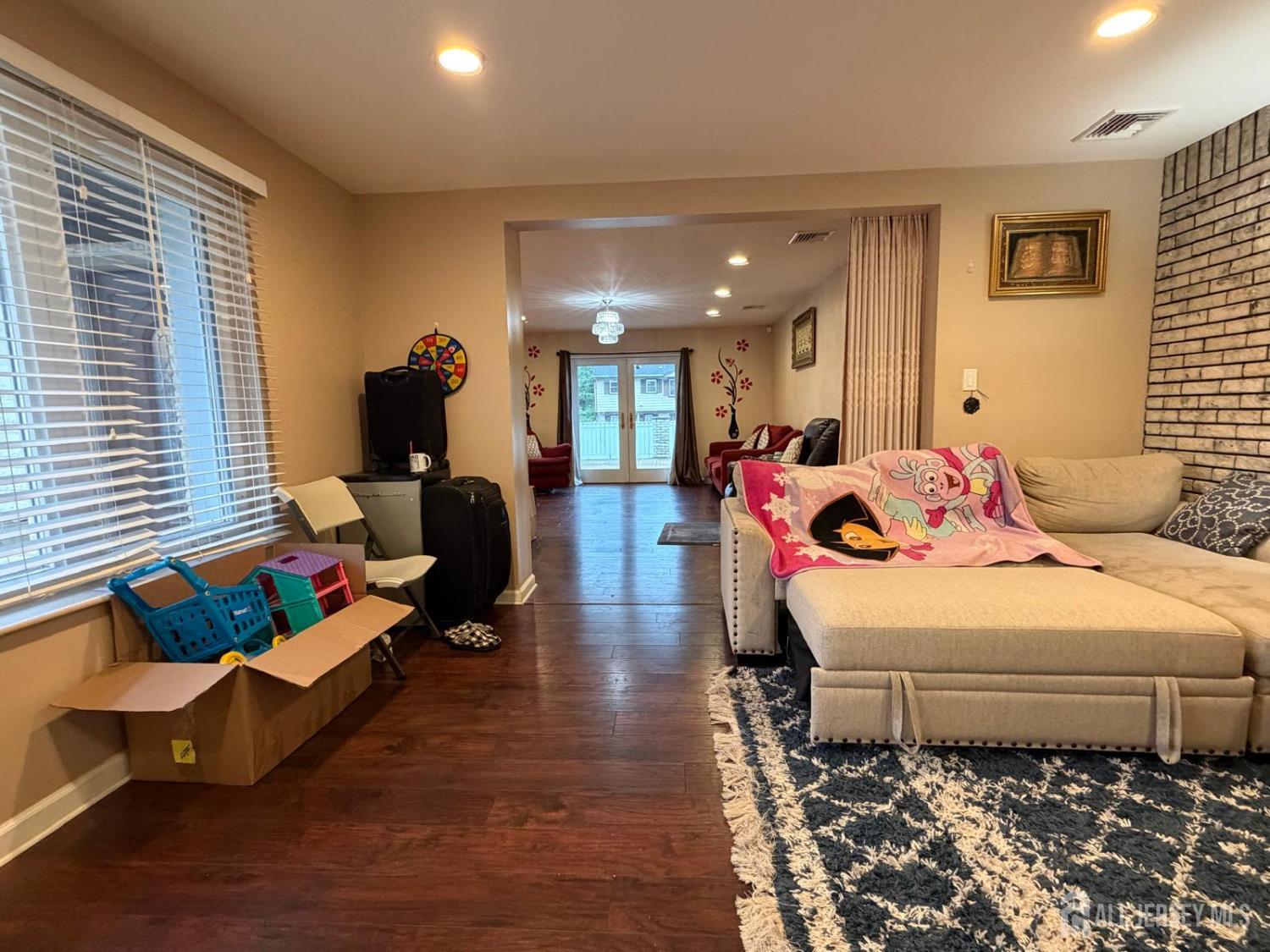 35 Clark Avenue Edison, NJ 08817 - Photo 11 of 35
