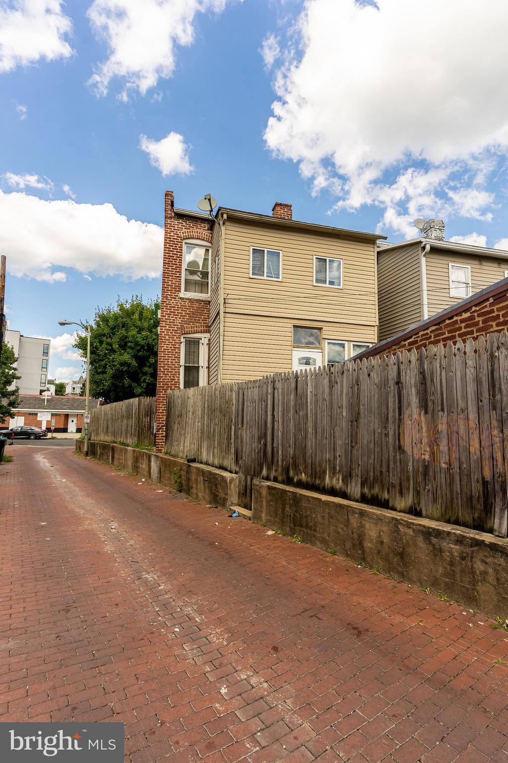 1370 Spring Road Northwest Washington, DC 20010 - Photo 14 of 15 Gallery Image 14