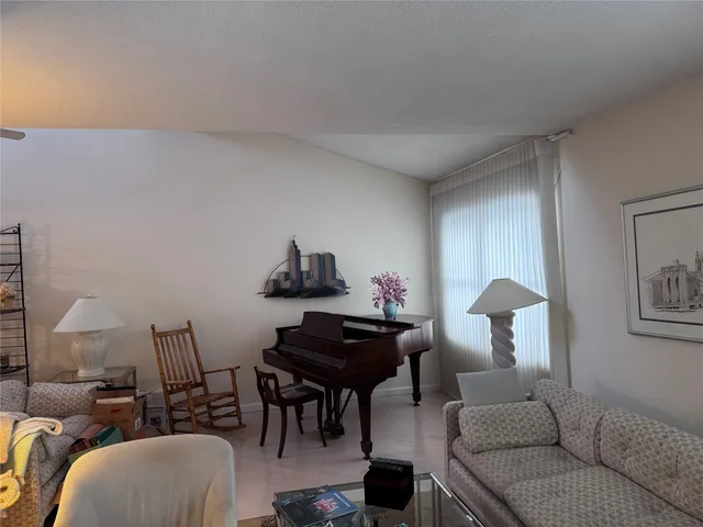 $210,000 | 109 Patio Drive, Endicott, NY 13760