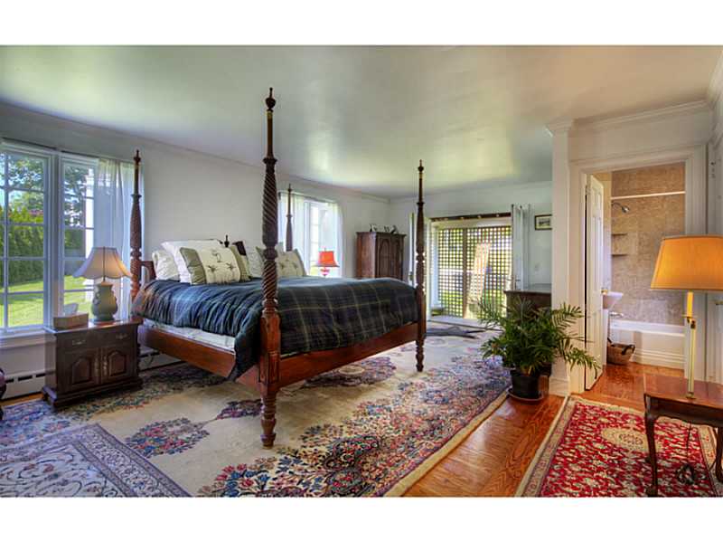 592 Tuckerman Avenue Middletown, RI 02842 - Photo 11 of 25 Master Bedroom.