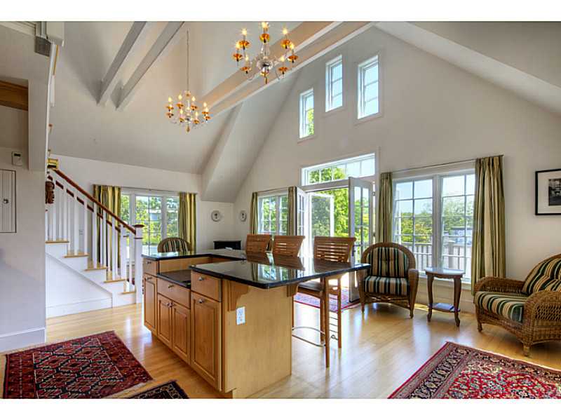 592 Tuckerman Avenue Middletown, RI 02842 - Photo 19 of 25 Den/Family/Great Room.