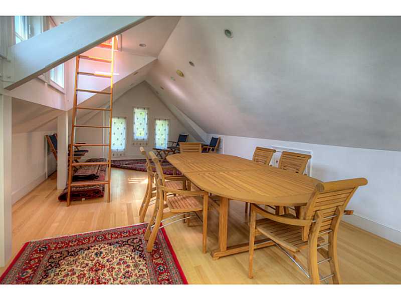 592 Tuckerman Avenue Middletown, RI 02842 - Photo 24 of 25 Den/Family/Great Room.