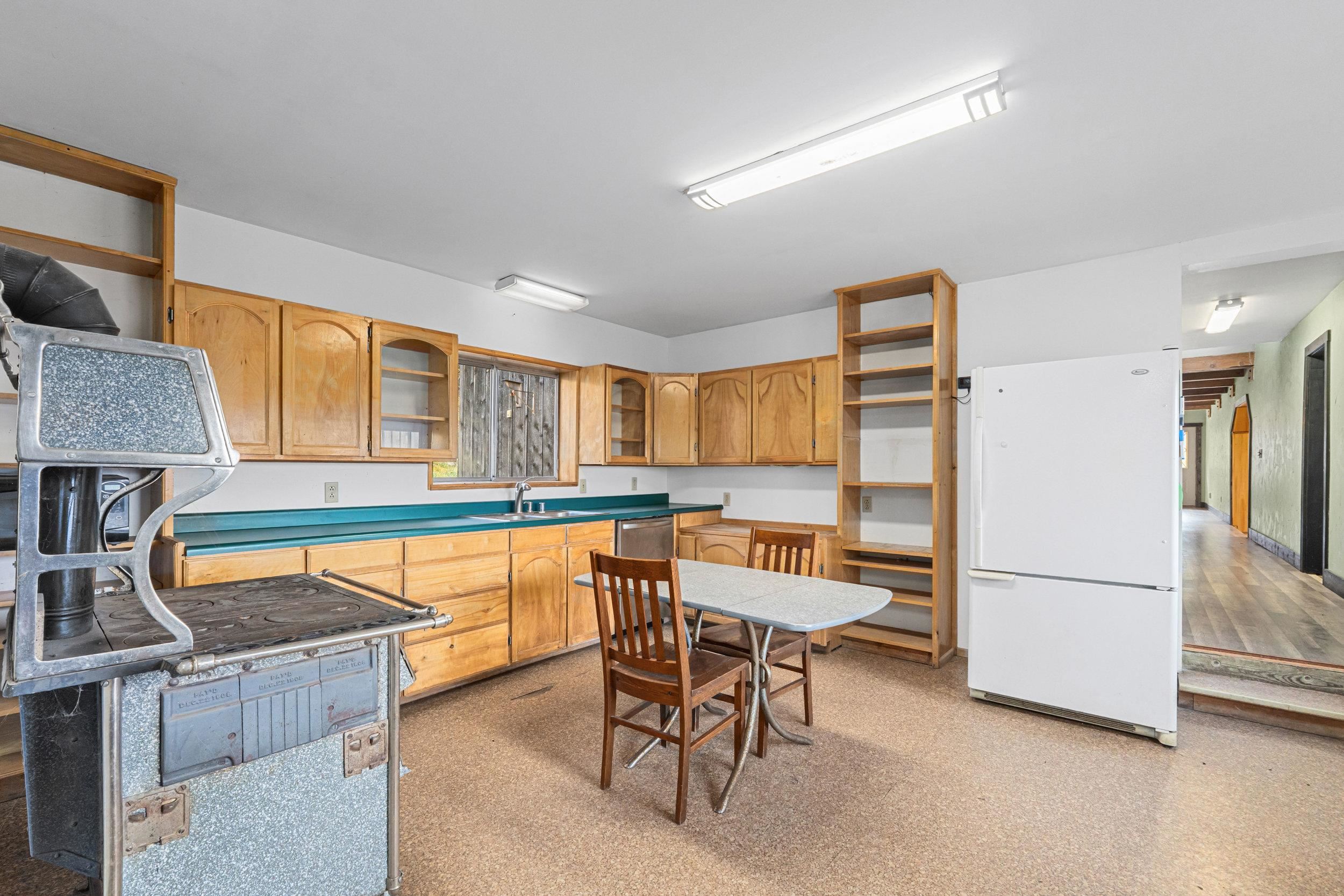 3115 Beardslee Road Kettle Falls, WA 99141 - Photo 10 of 38