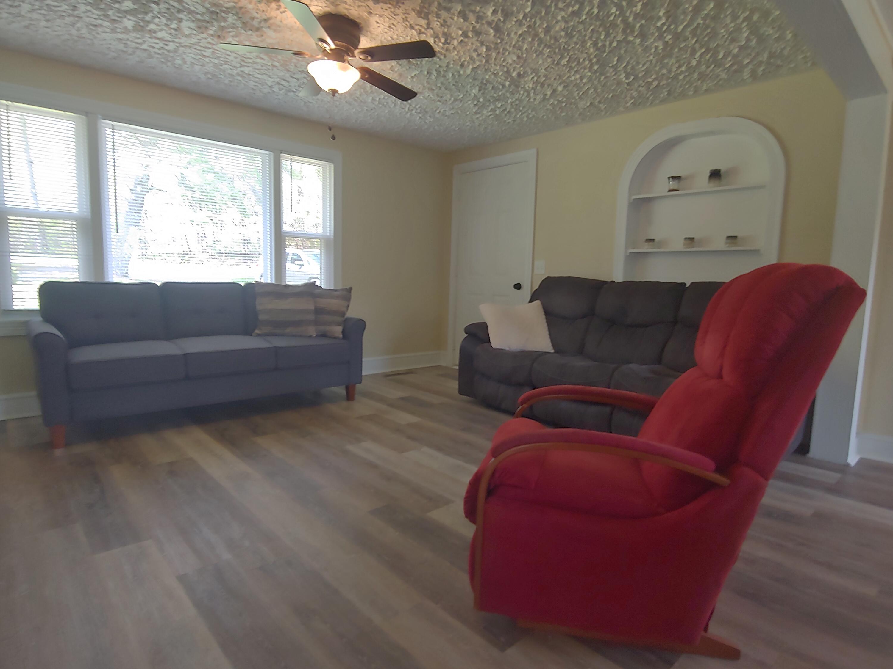 800 King Richard Road Ferrum, VA 24088 - Photo 3 of 17 a living room with furniture and a window