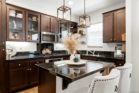 $849,000 | 10542 Sanshey Lane, Unit 124, San Diego, CA 92127