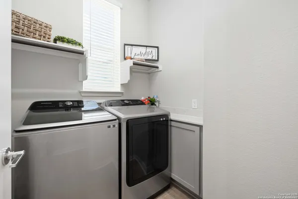 $1,950 | 1020 Vista View Drive, Unit 2301, Georgetown, TX 78626