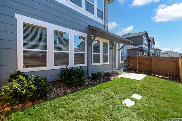 $1,950 | 1020 Vista View Drive, Unit 2301, Georgetown, TX 78626