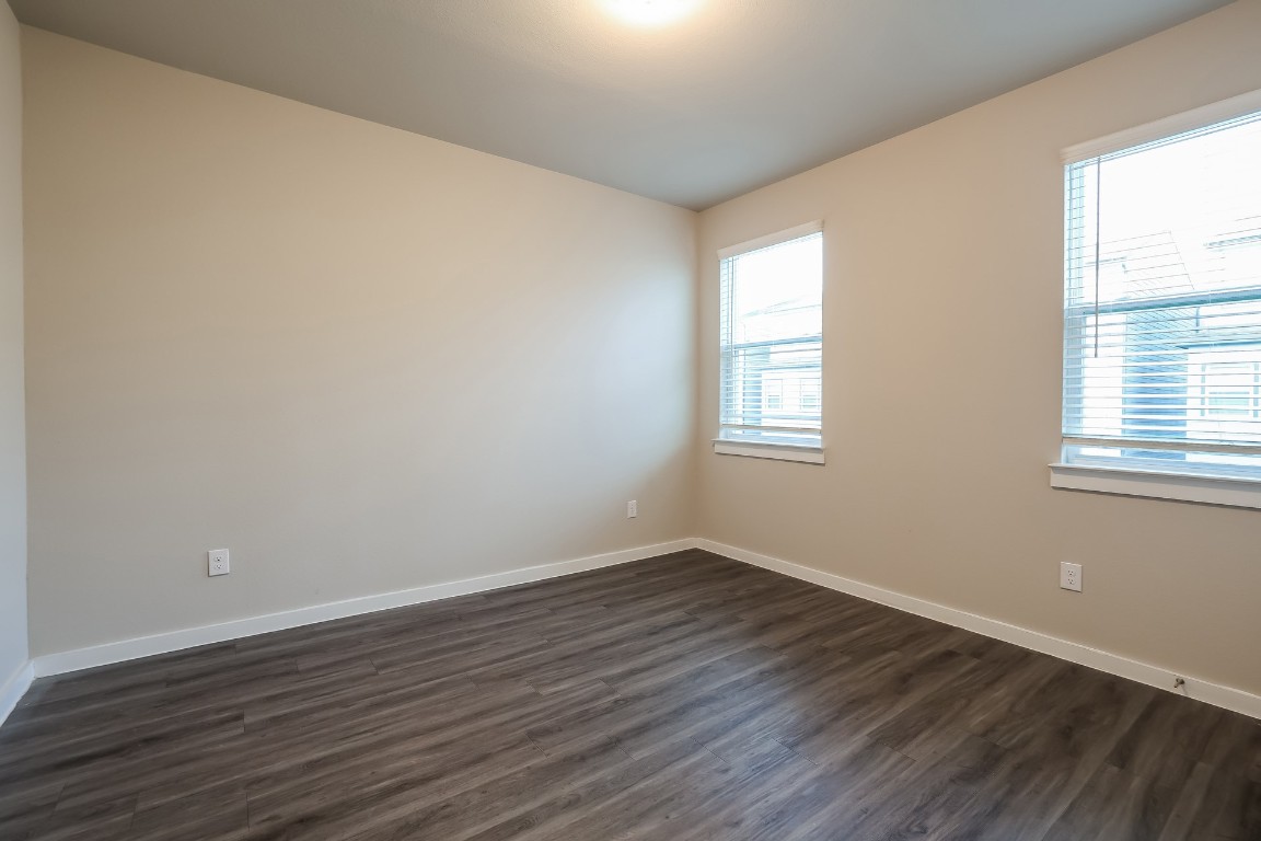 18519 Centro Row Conroe, TX 77385 - Photo 11 of 18