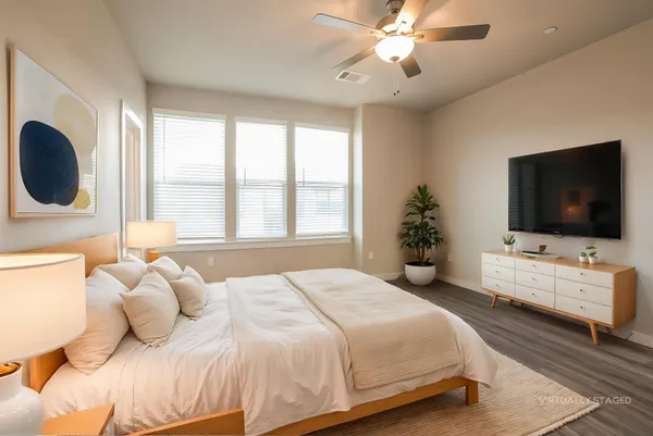 $1,985 | 18519 Centro Row, Conroe, TX 77385