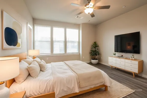 $2,085 | 18519 Centro Row, Conroe, TX 77385