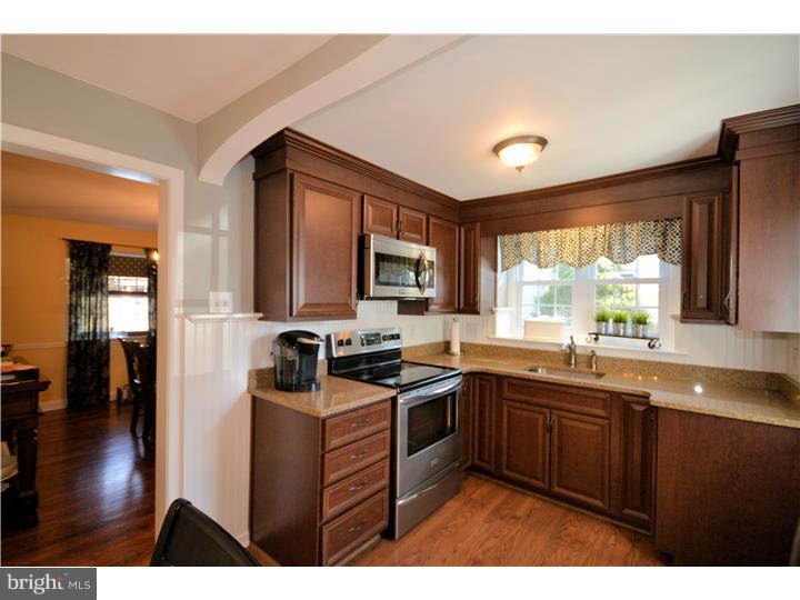 1302 Church Road Oreland, PA 19075 - Photo 10 of 25 Kitchen