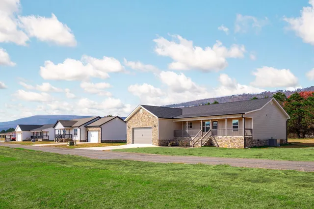 $330,000 | 94 Galloway Airport Road, Dunlap, TN 37327