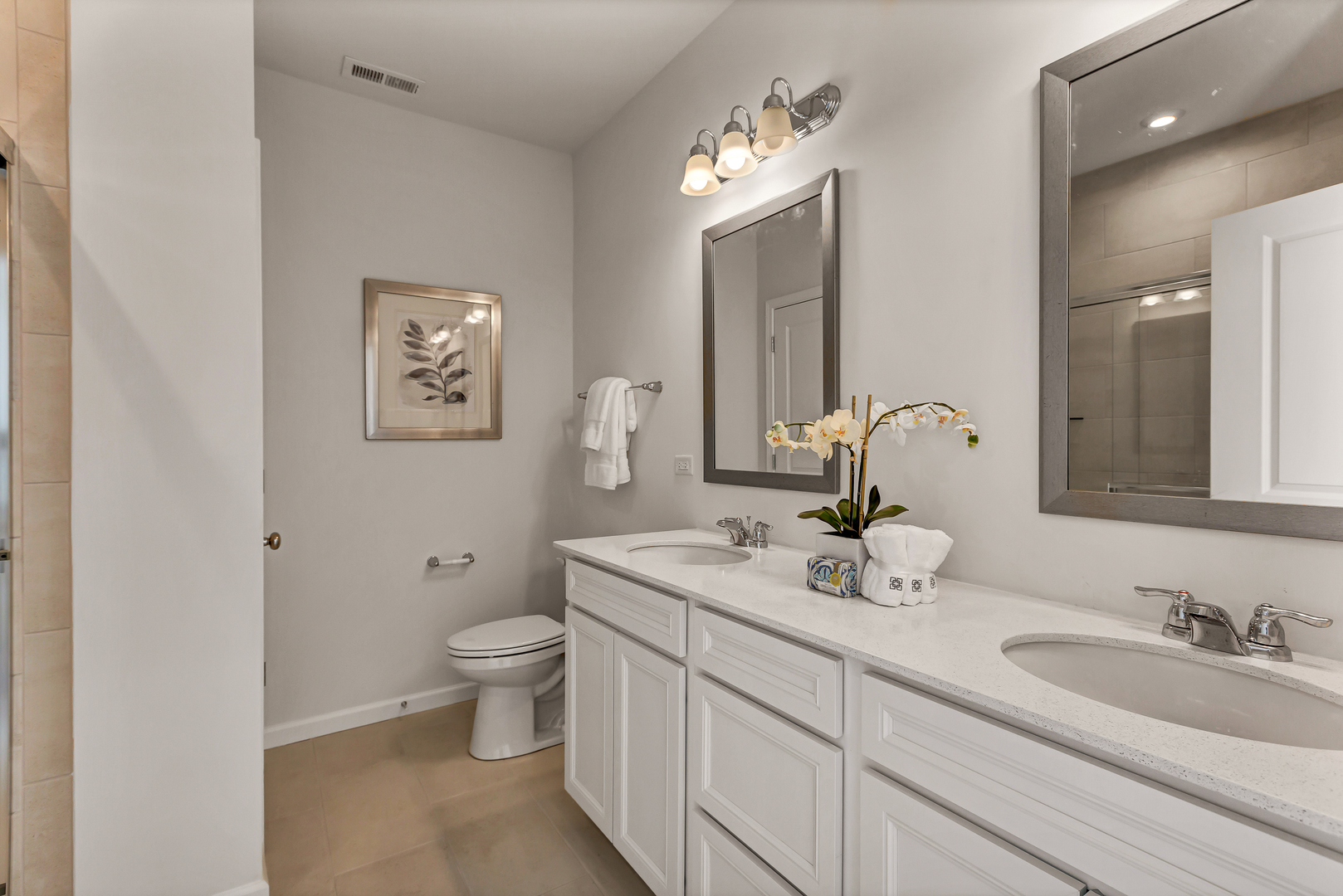 2811 Spring Circle South Lindenhurst, IL 60046 - Photo 11 of 12