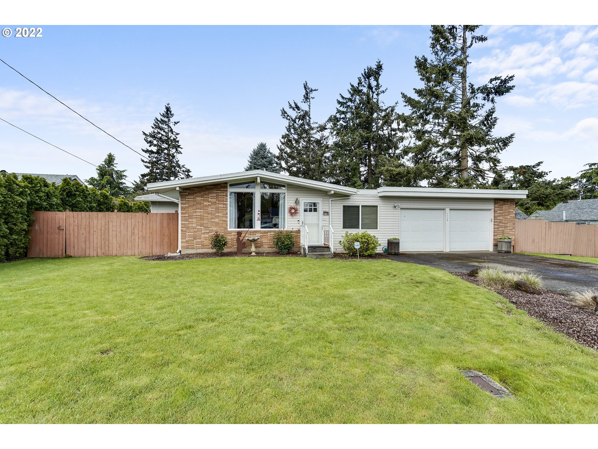 1116 Netzel Street Oregon City, OR 97045 - Photo 1 of 31 Gallery Image 1
