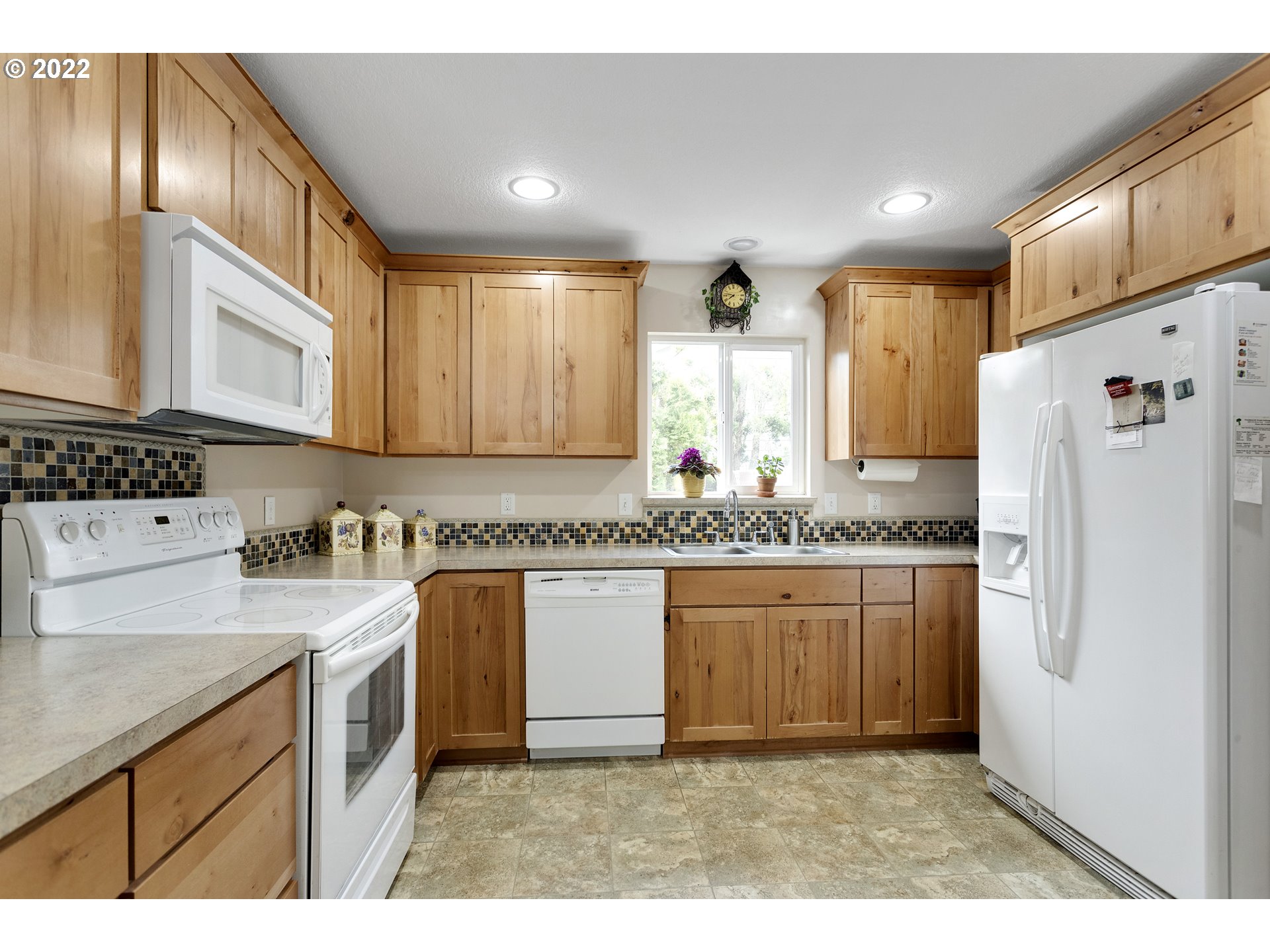 1116 Netzel Street Oregon City, OR 97045 - Photo 11 of 31 Gallery Image 11