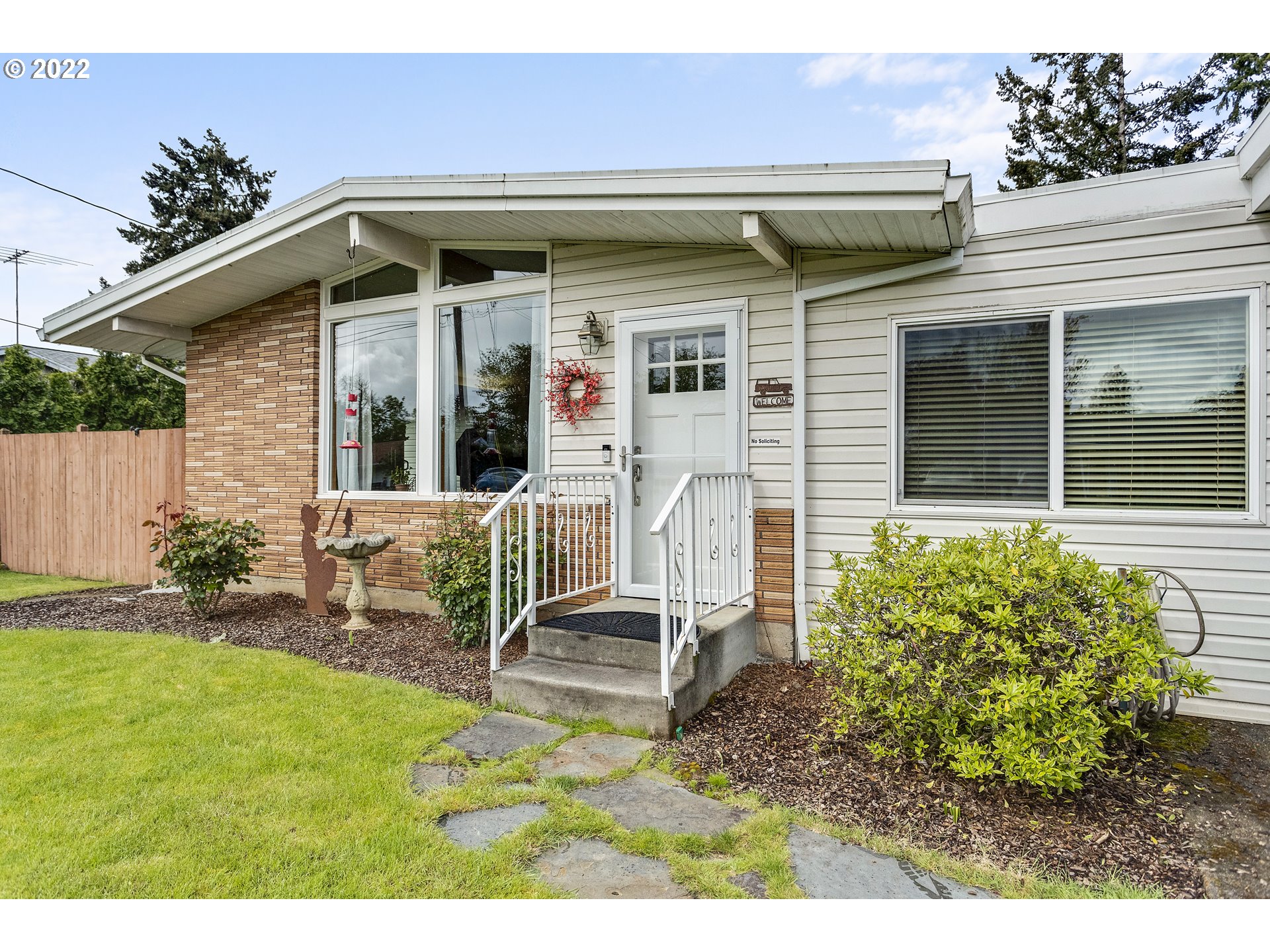 1116 Netzel Street Oregon City, OR 97045 - Photo 5 of 31 Gallery Image 5