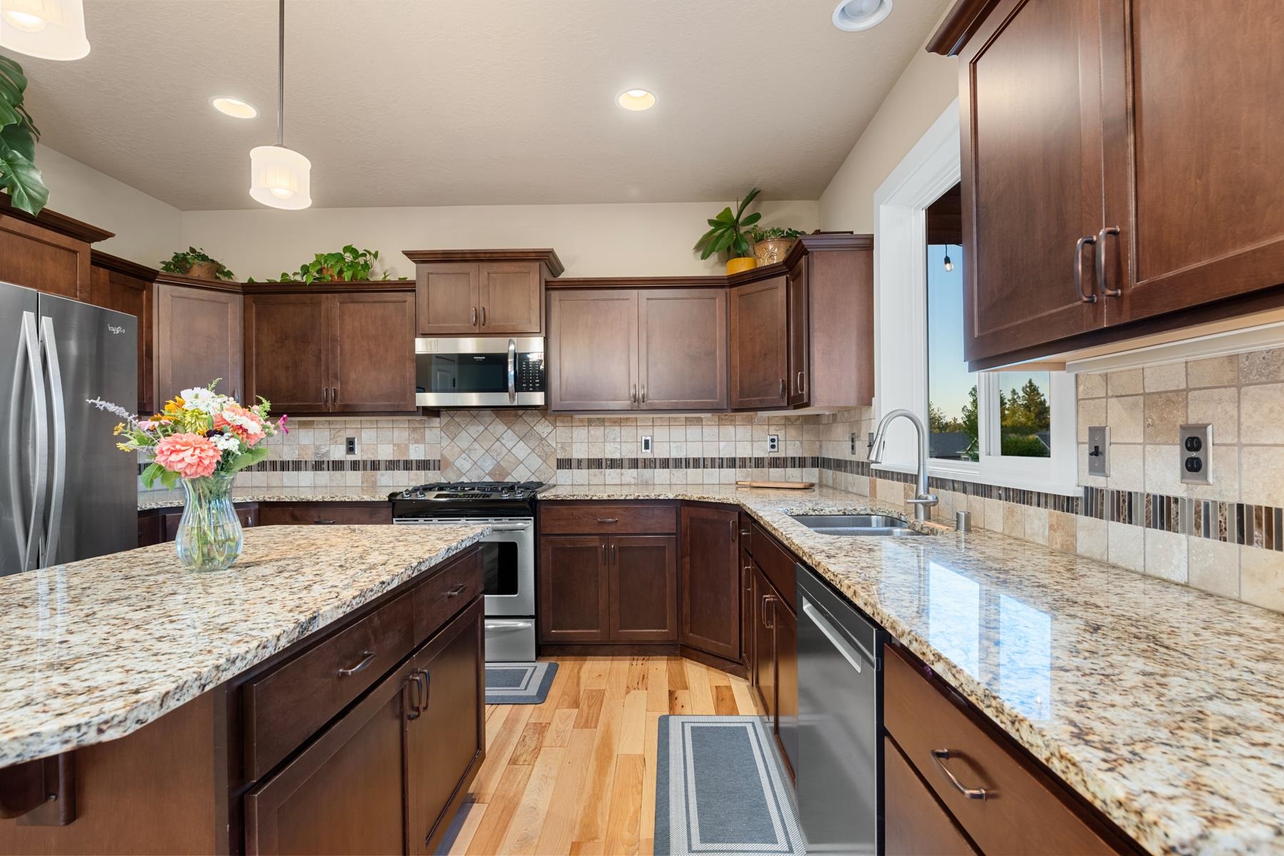 5525 South Copper Ridge Boulevard Spokane, WA 99224 - Photo 10 of 37 Gallery Image 10