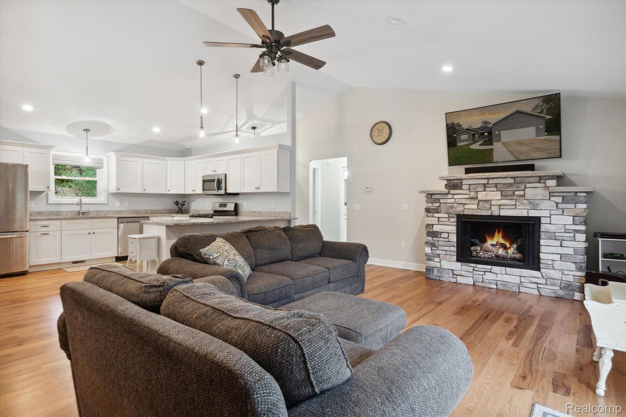 15133 South Duffield Road Byron, MI 48418 - Photo 8 of 48 Gallery Image 8