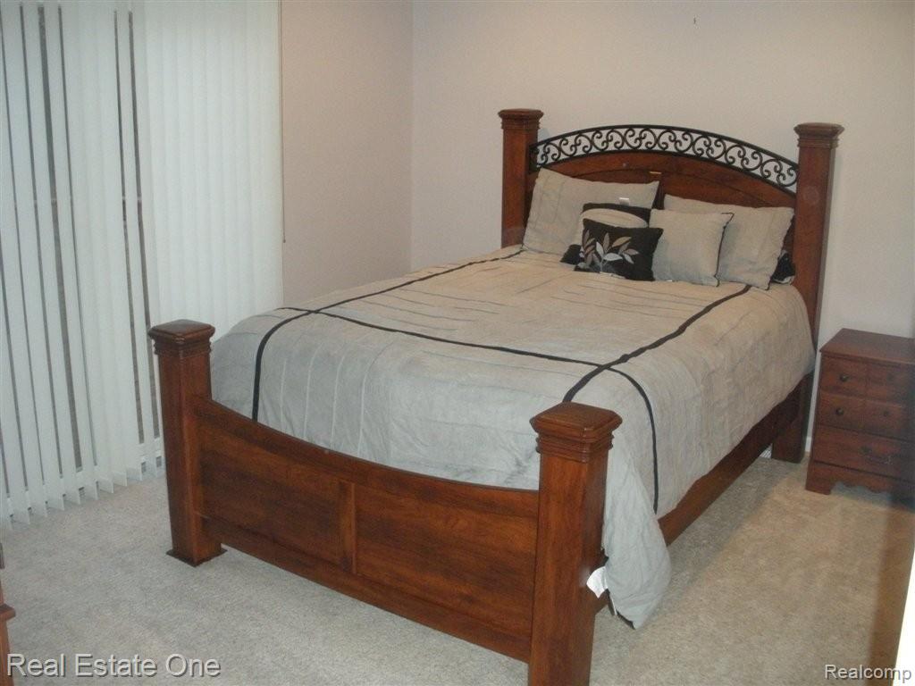 615 Ridge Lane Tecumseh, MI 49286 - Photo 8 of 18 MASTER BEDROOM