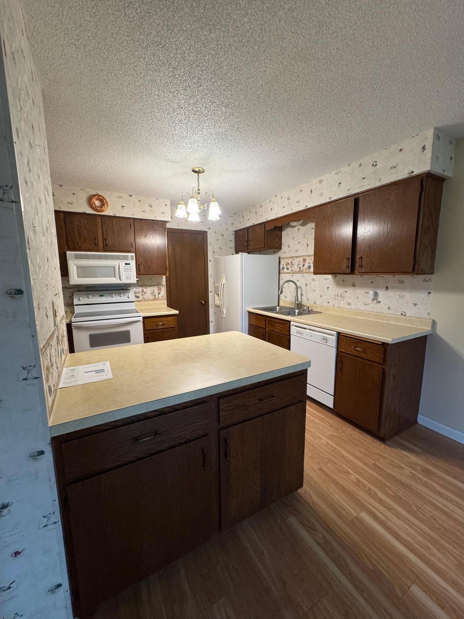 1890 Fox Ridge Road, Unit B West St. Paul, MN 55118 - Photo 2 of 23 Gallery Image 2