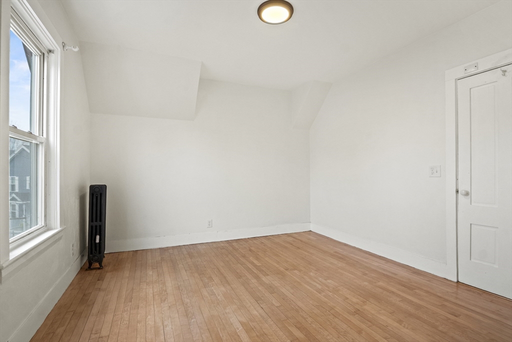 69 Hawthorne Street Lynn, MA 01902 - Photo 20 of 40