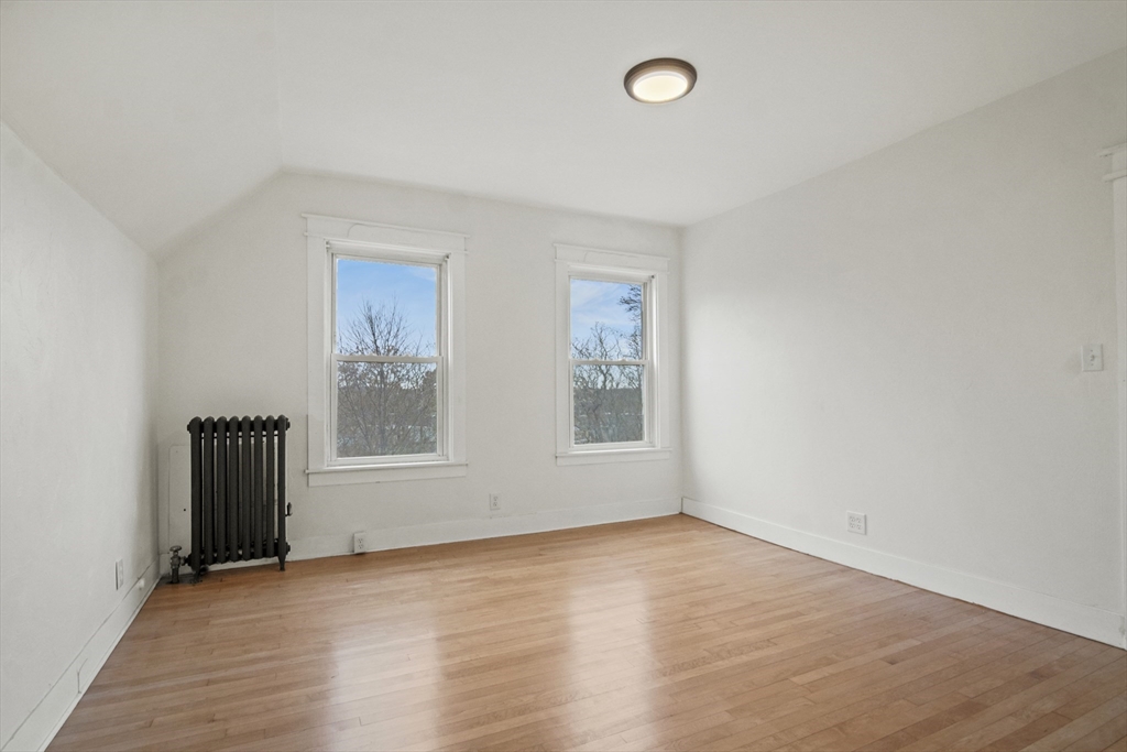 69 Hawthorne Street Lynn, MA 01902 - Photo 28 of 40