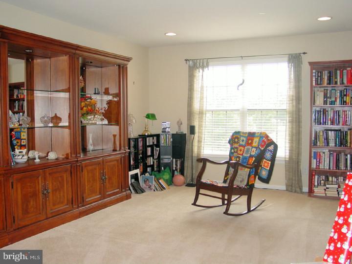 99 Shipps Way Delanco, NJ 08075 - Photo 16 of 18 Loft