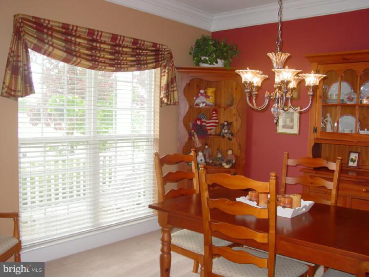 99 Shipps Way Delanco, NJ 08075 - Photo 6 of 18 Dining Room