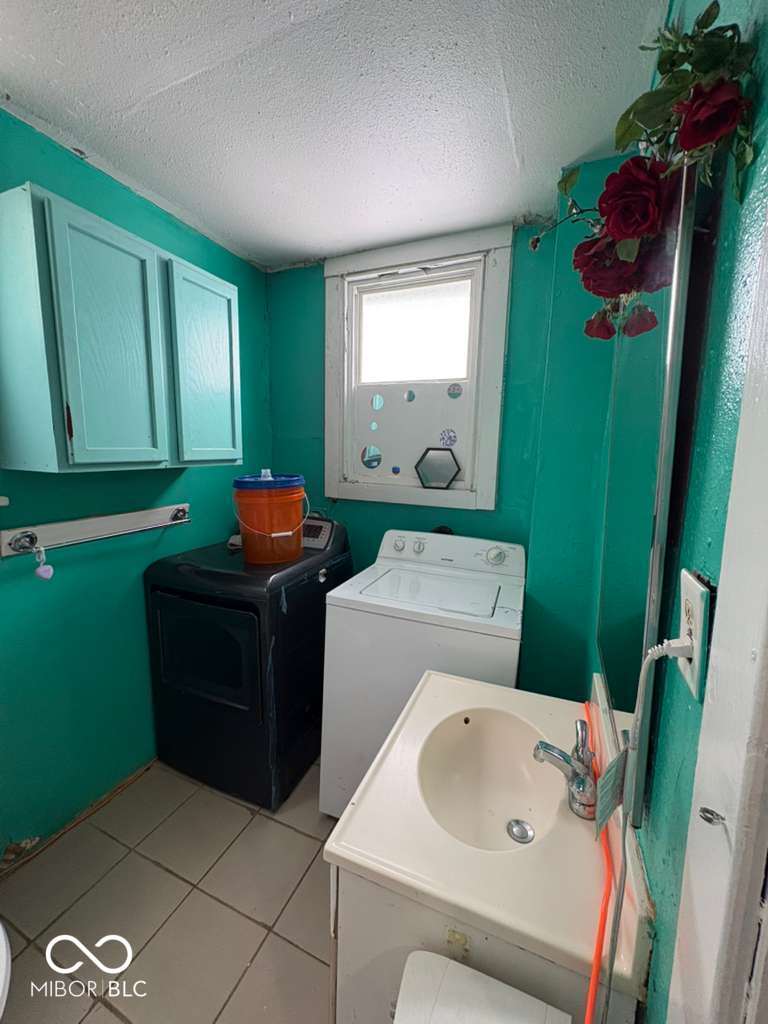 1839 Singleton Street Indianapolis, IN 46203 - Photo 23 of 33