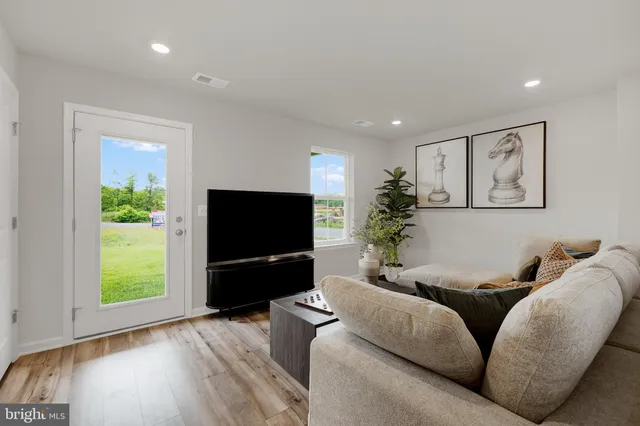 $281,936 | 119 Kincaid Court, Martinsburg, WV 25403