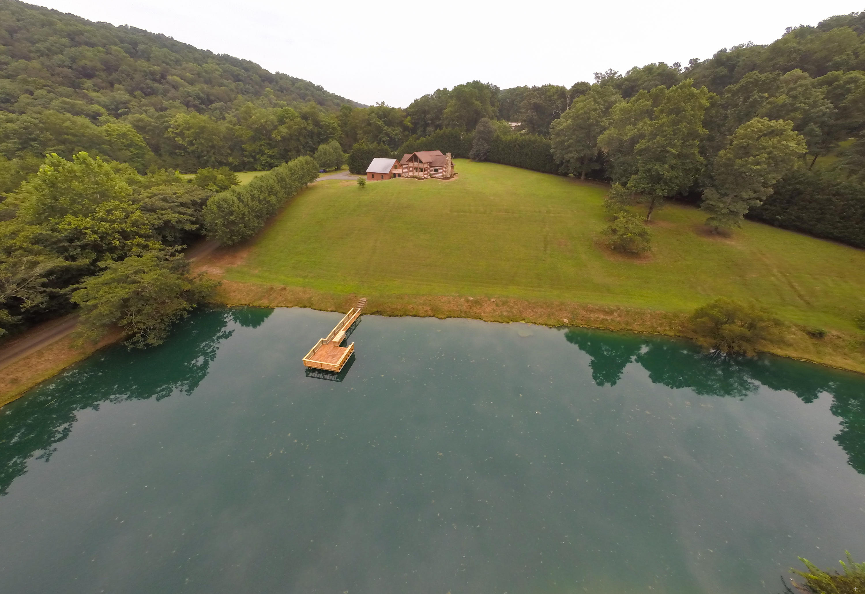 8820 Pedigo Road Powell, TN 37849 - Photo 2 of 40 + Air (1)