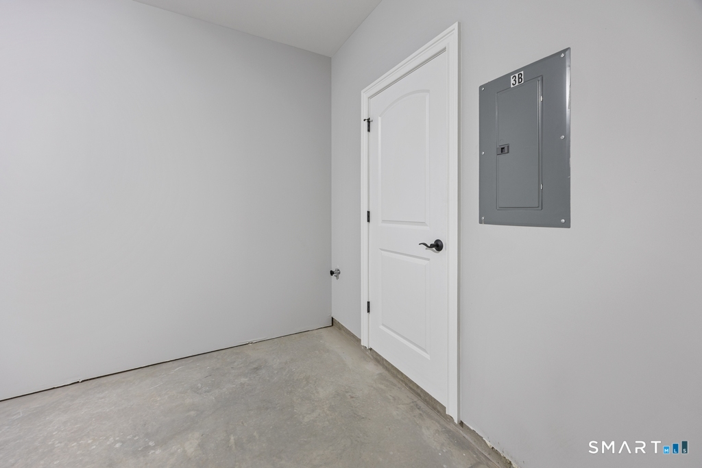 210 Munson Road, Unit 1B Wolcott, CT 06716 - Photo 24 of 28 Garage