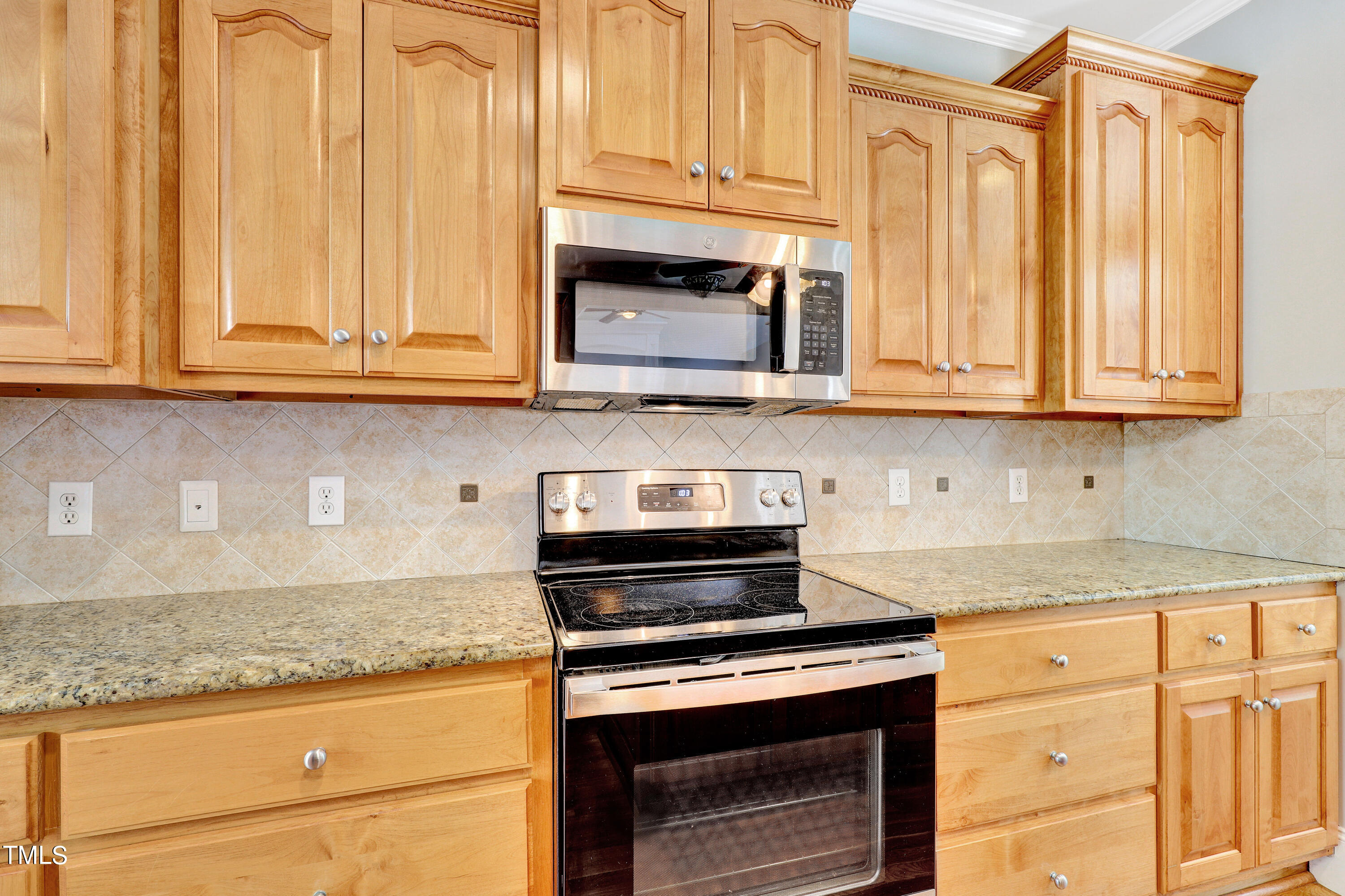 2020 Silverleaf Drive Youngsville, NC 27596 - Photo 13 of 60 16