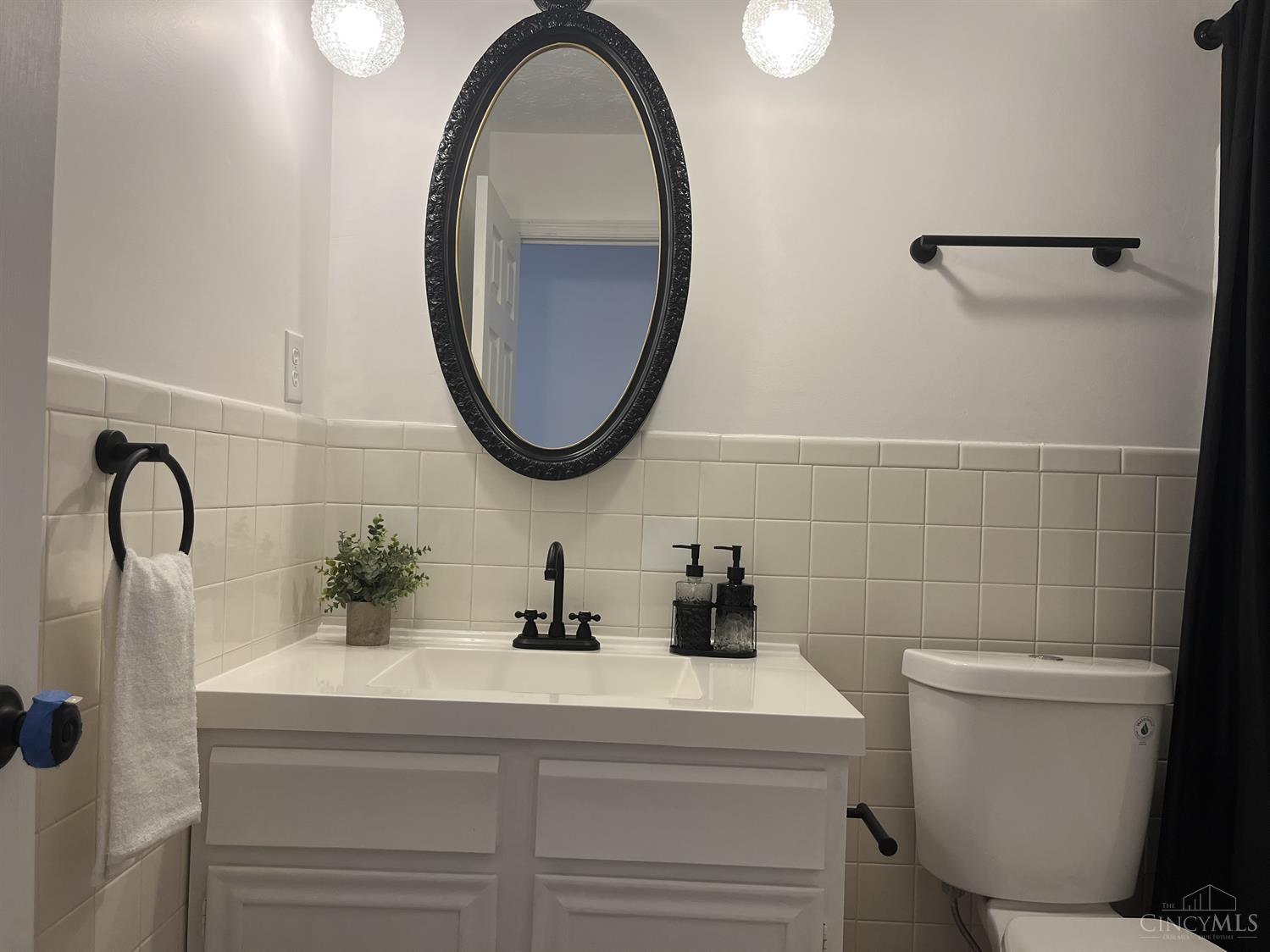 1886 Layhigh Road Hamilton, OH 45013 - Photo 11 of 52