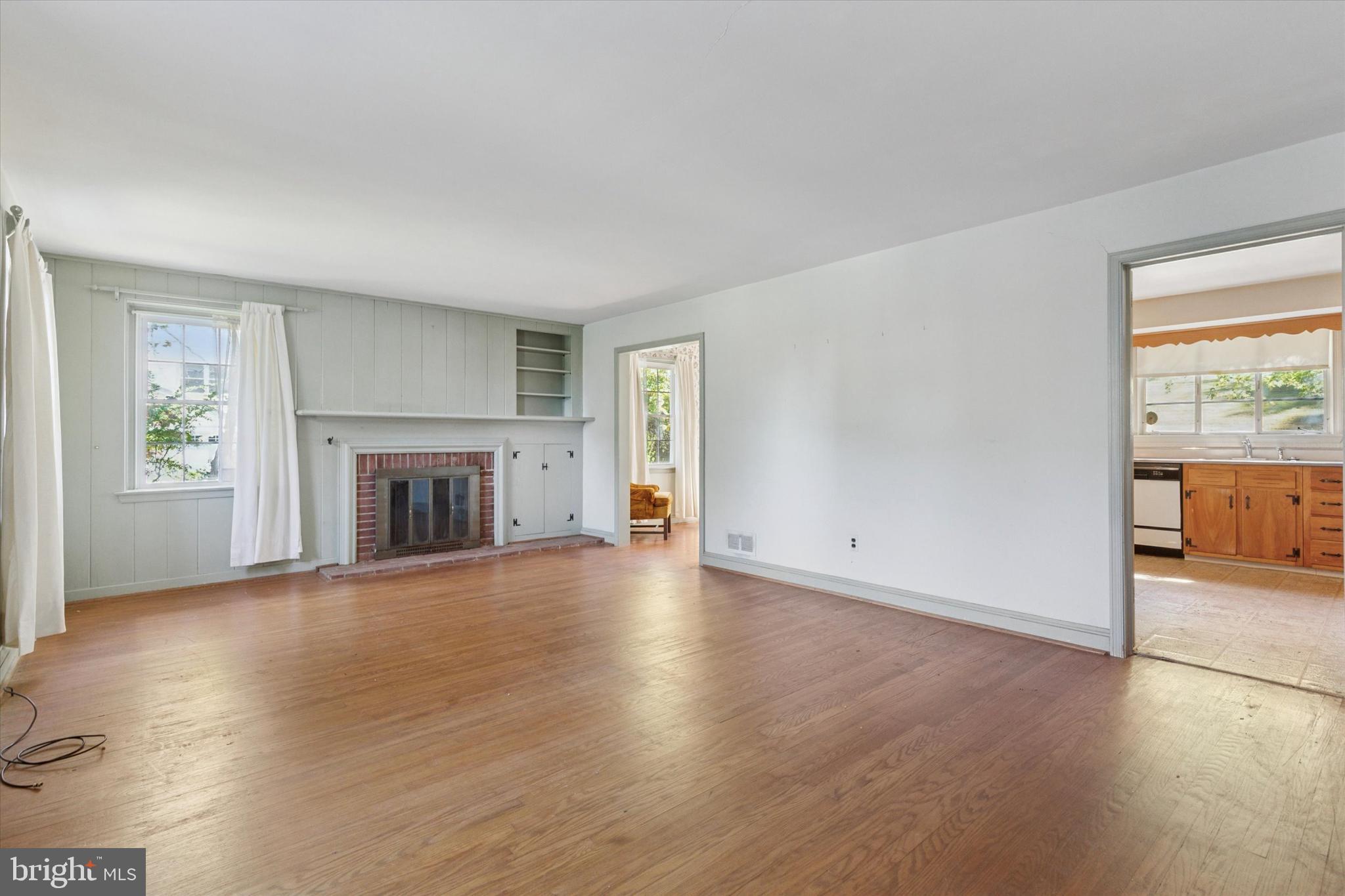 306 Devonshire Road Devon, PA 19333 - Photo 4 of 22