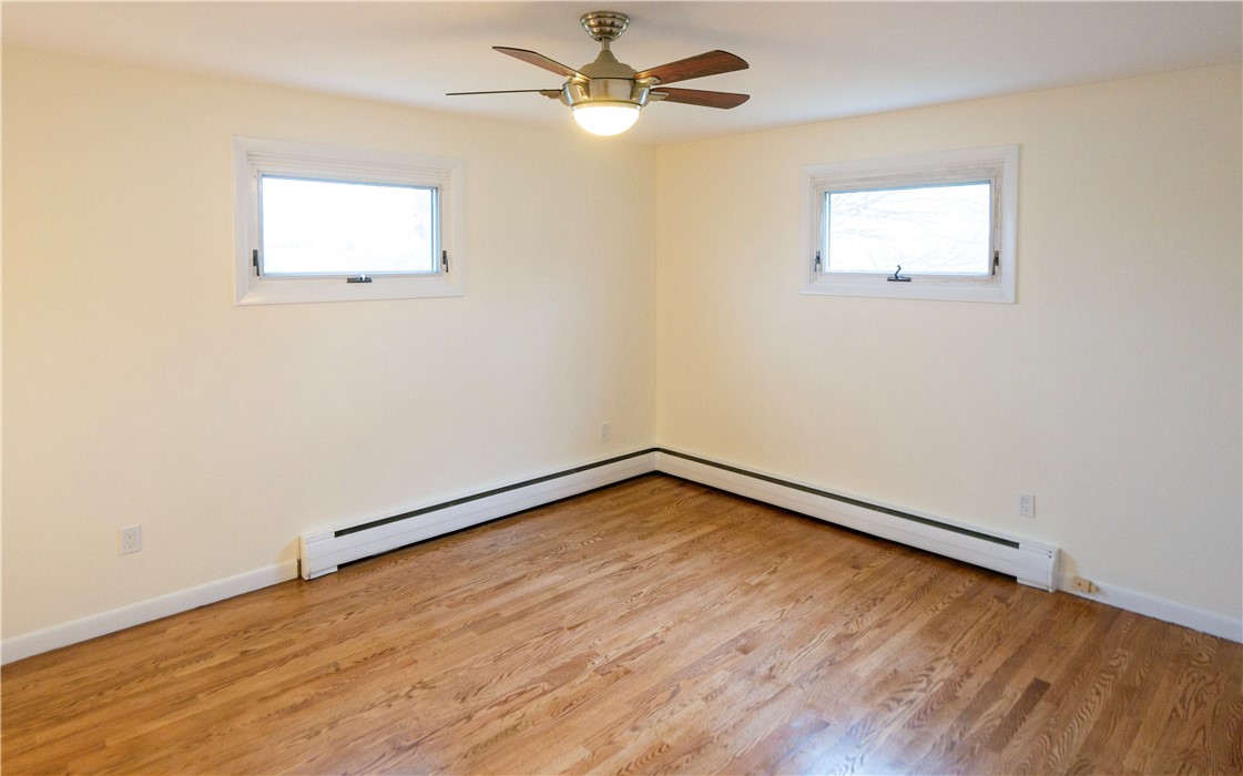 181 Valley Road Middletown, RI 02842 - Photo 21 of 43