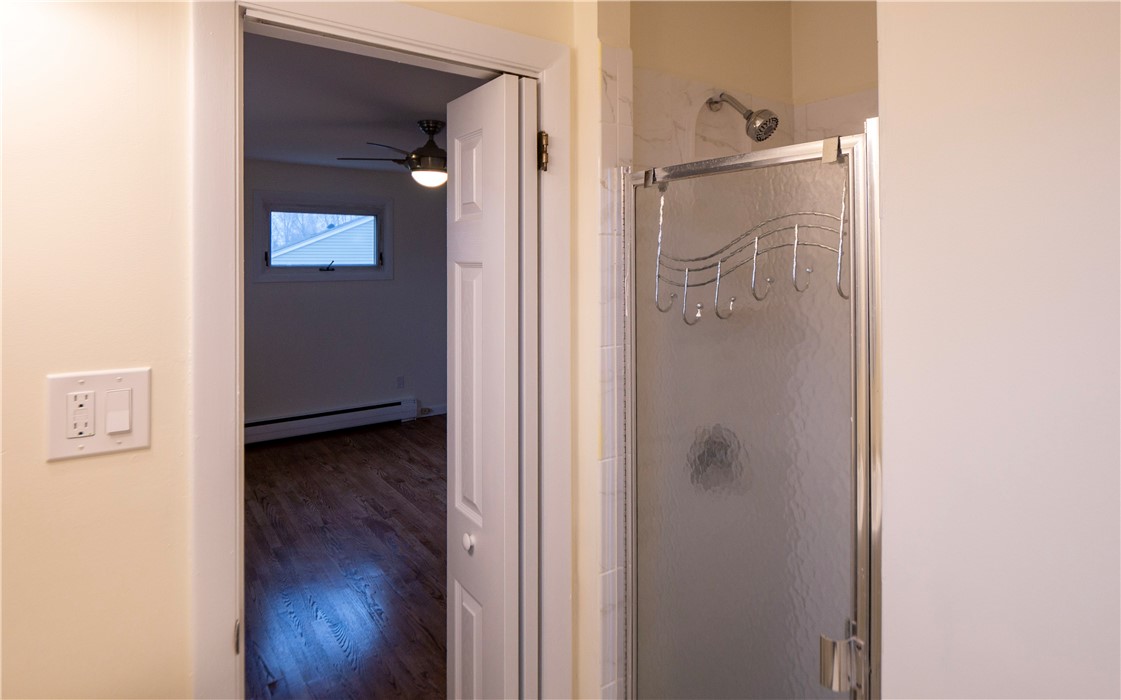 181 Valley Road Middletown, RI 02842 - Photo 25 of 43