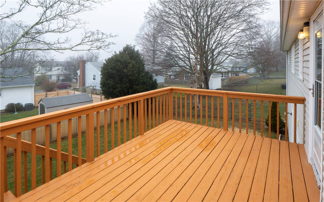 181 Valley Road Middletown, RI 02842 - Photo 39 of 43