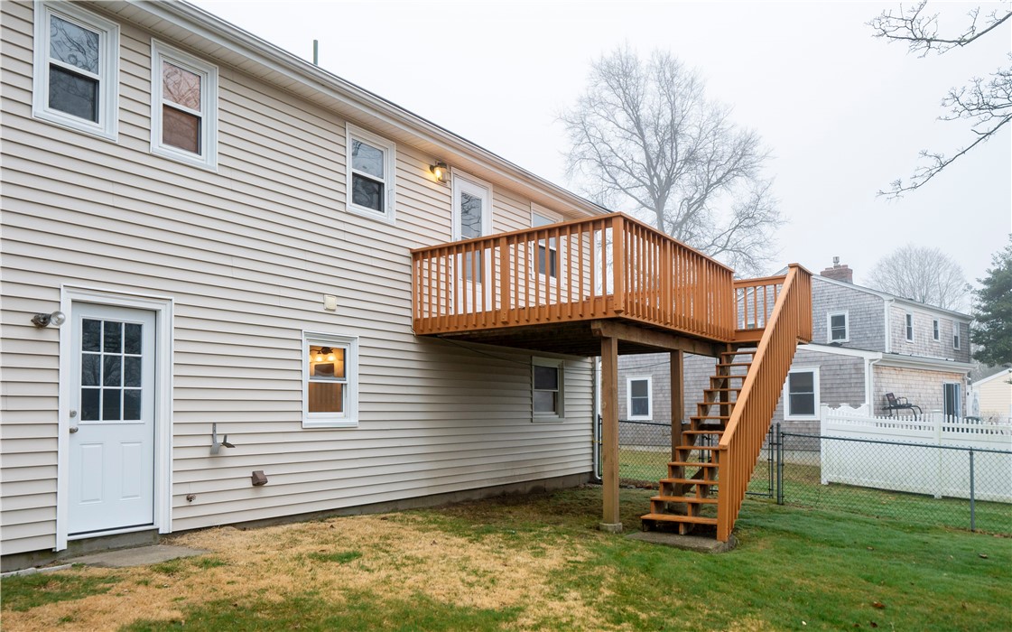 181 Valley Road Middletown, RI 02842 - Photo 40 of 43