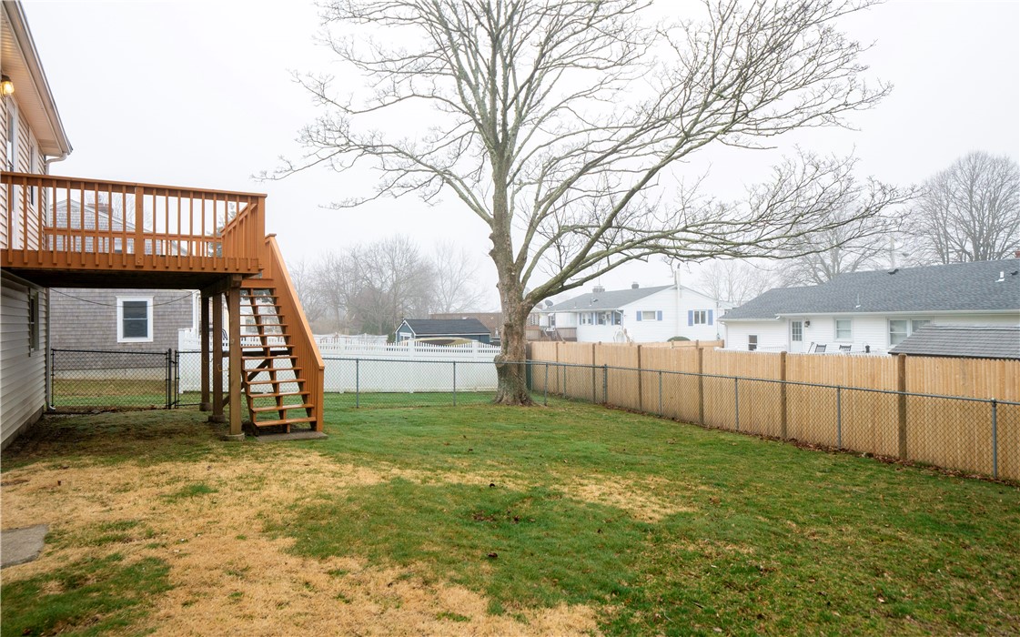 181 Valley Road Middletown, RI 02842 - Photo 41 of 43