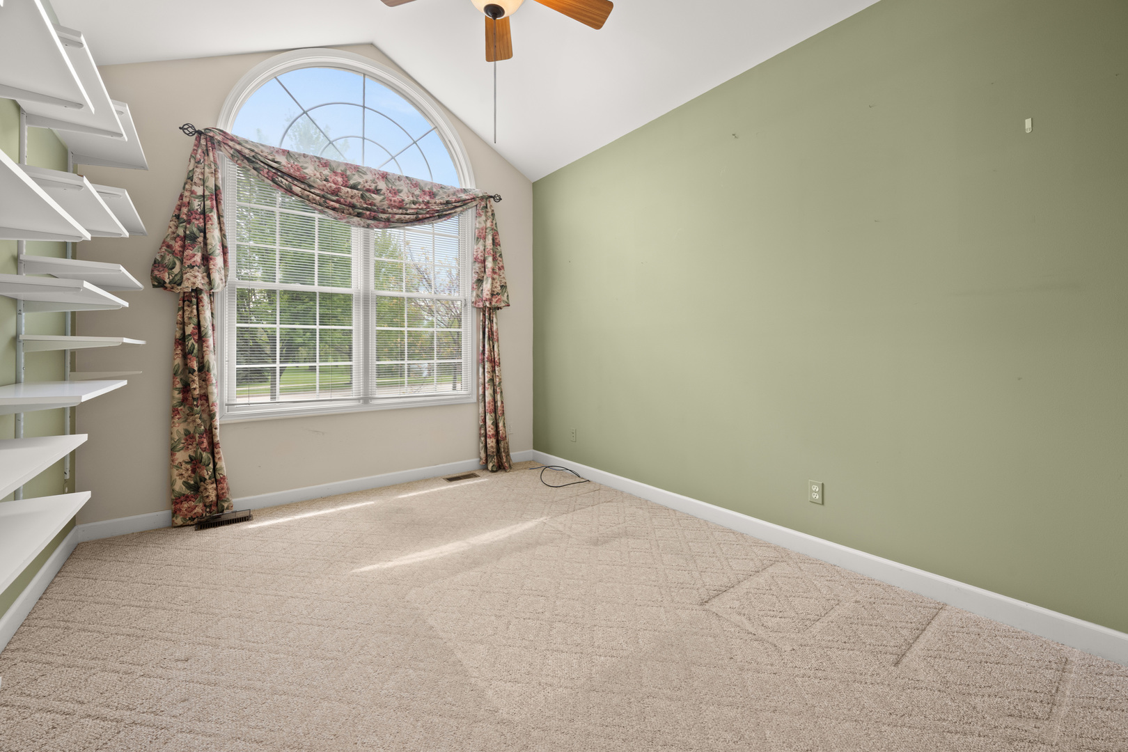 223 Quinlan Avenue DeKalb, IL 60115 - Photo 30 of 53