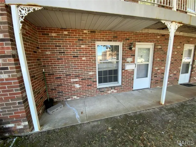 $69,950 | 3142 Roger Williams Drive, Bridgeton, MO 63044