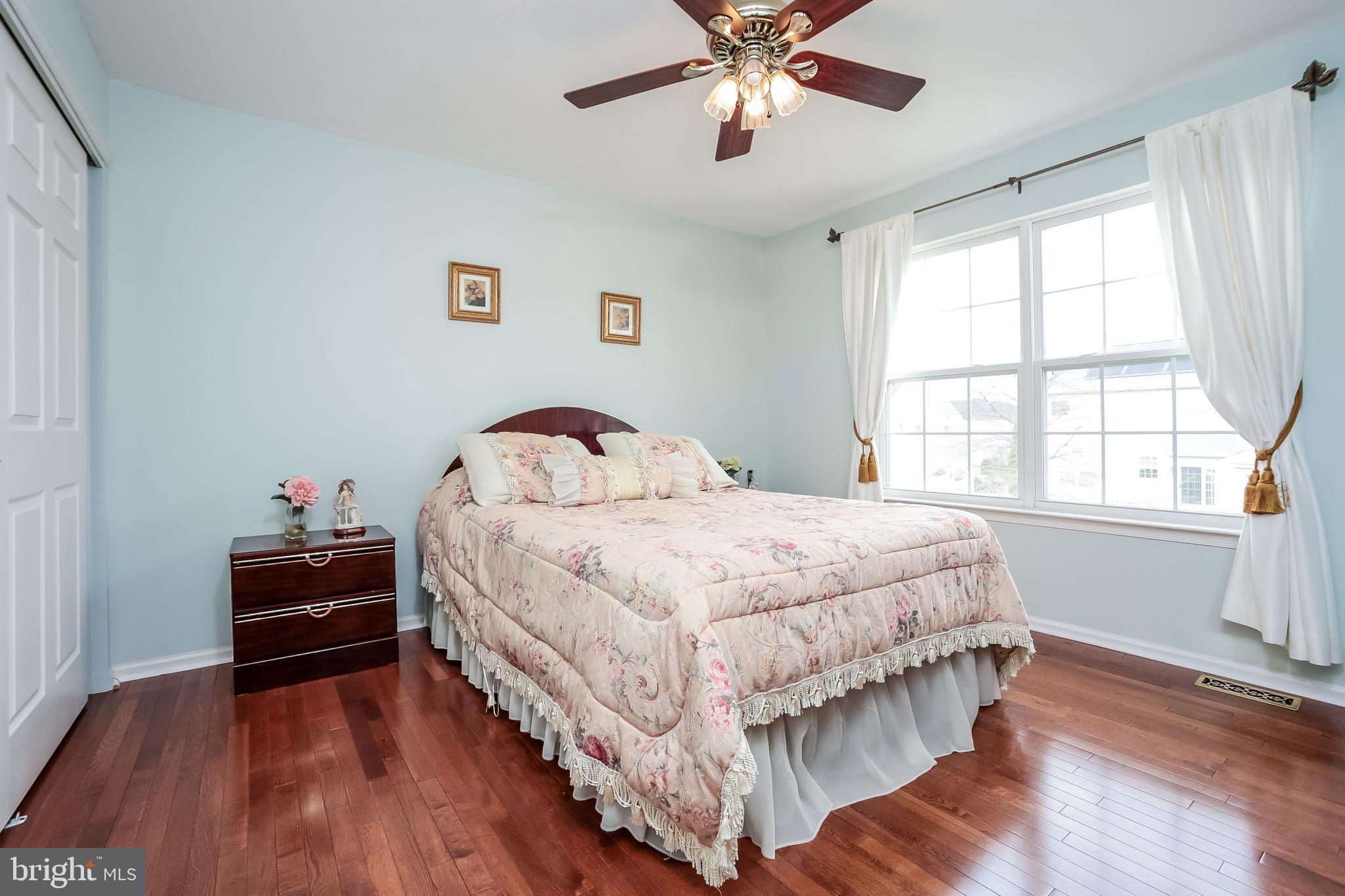 28 Normandy Road Marlton, NJ 08053 - Photo 19 of 35 2nd Bedroom