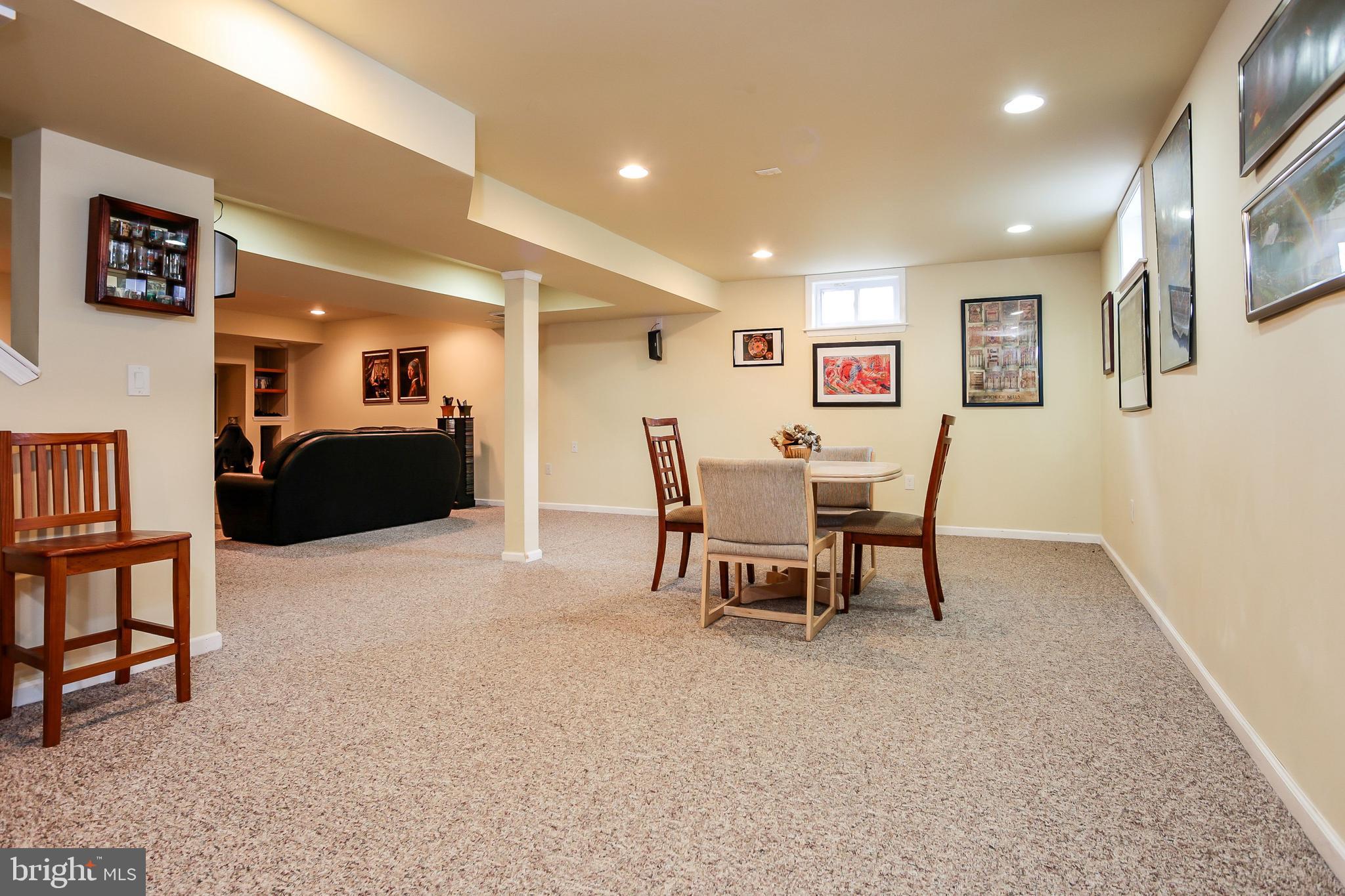 28 Normandy Road Marlton, NJ 08053 - Photo 24 of 35 More space for entertaining!