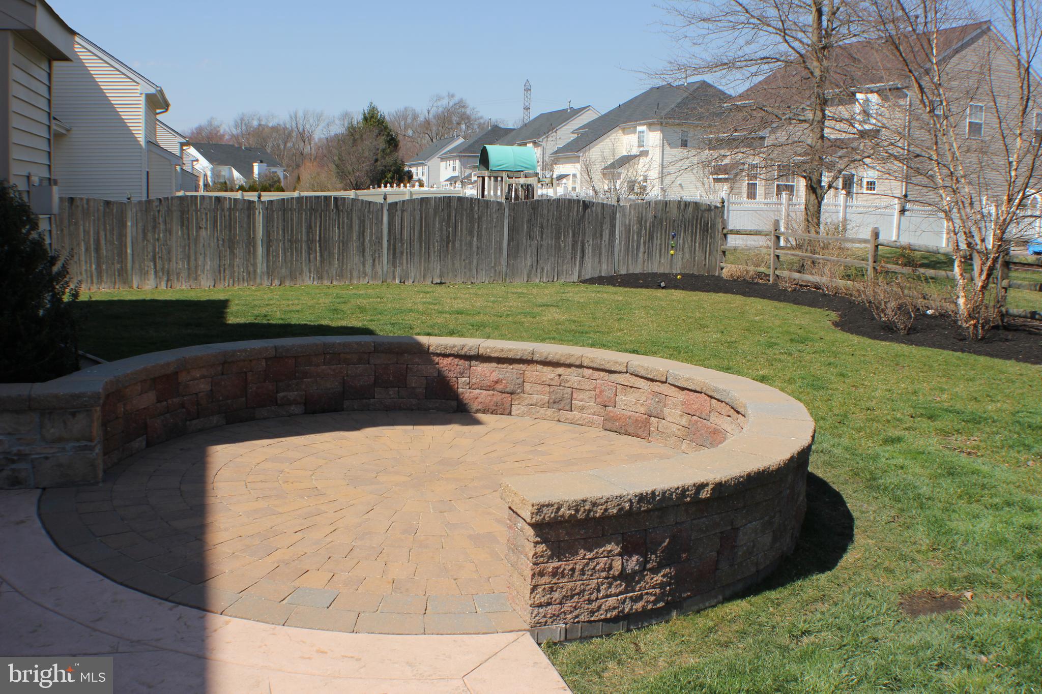 28 Normandy Road Marlton, NJ 08053 - Photo 30 of 35 Patio conversation area.