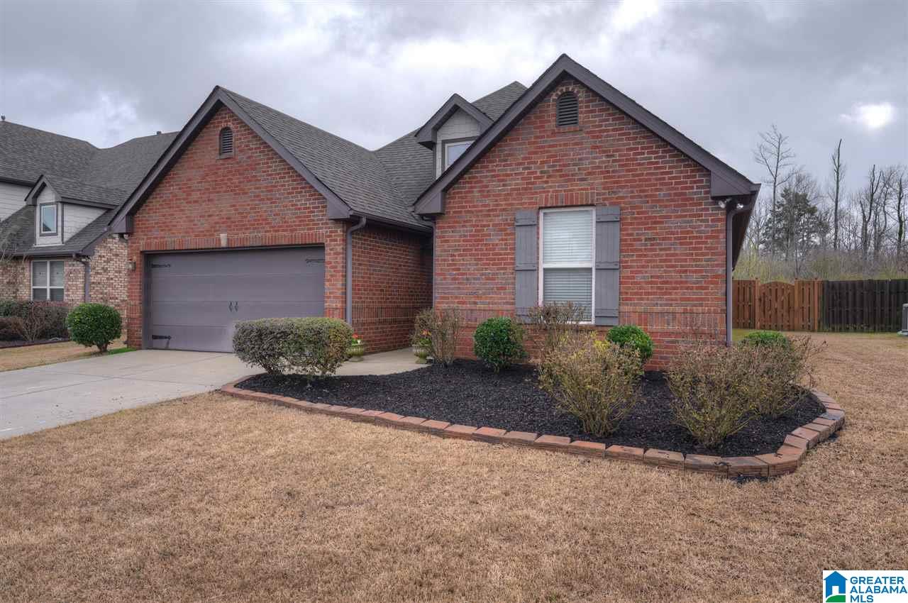 524 Horizon Street Alabaster, AL 35114 - Photo 2 of 21
