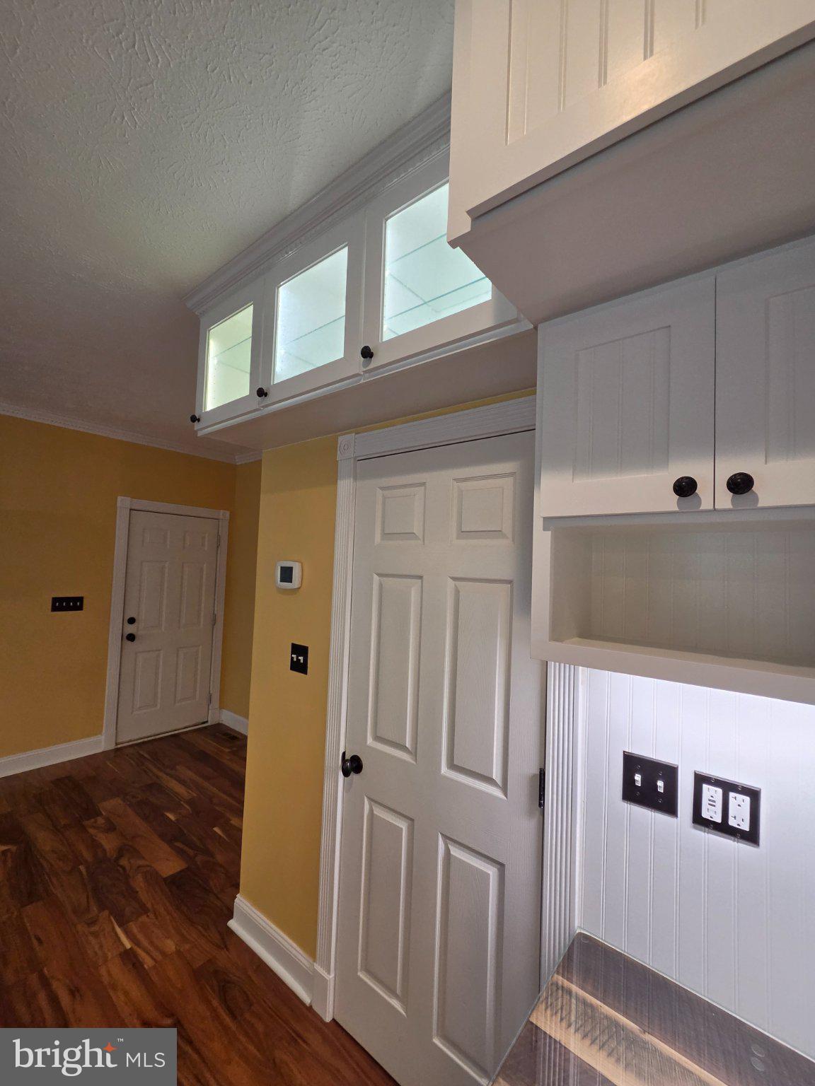 35175 Pheasant Ridge Road Locust Grove, VA 22508 - Photo 24 of 80 Bright and inviting kitchen space.