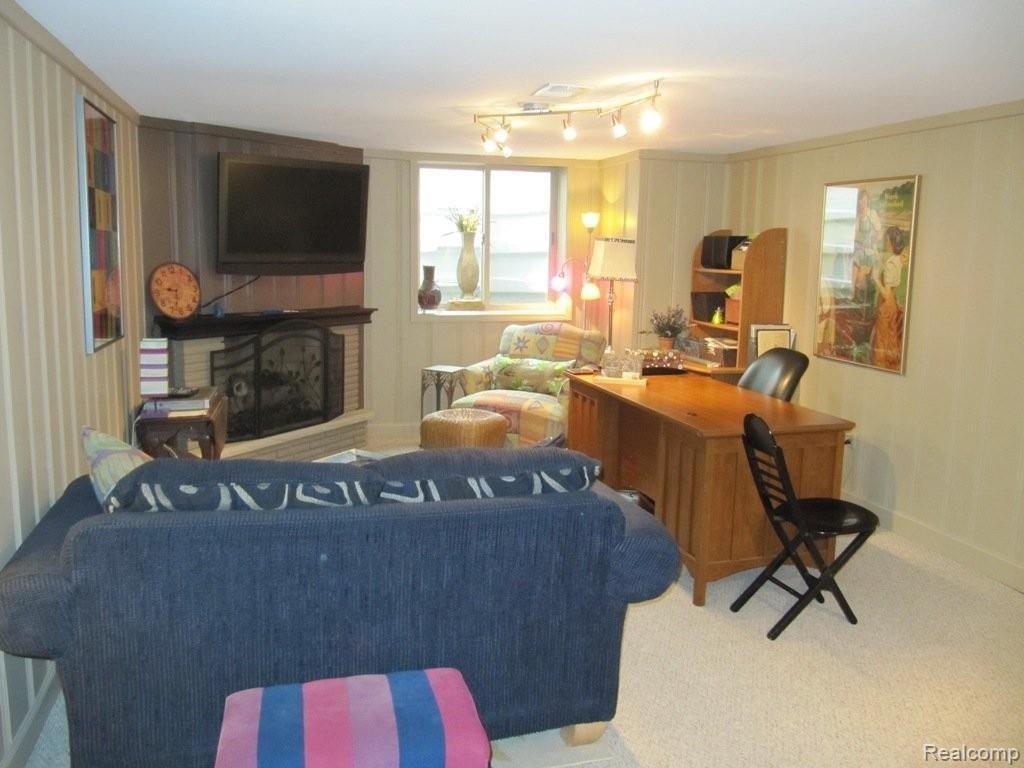 469 Willow Tree Lane Rochester, MI 48306 - Photo 16 of 25 Basement